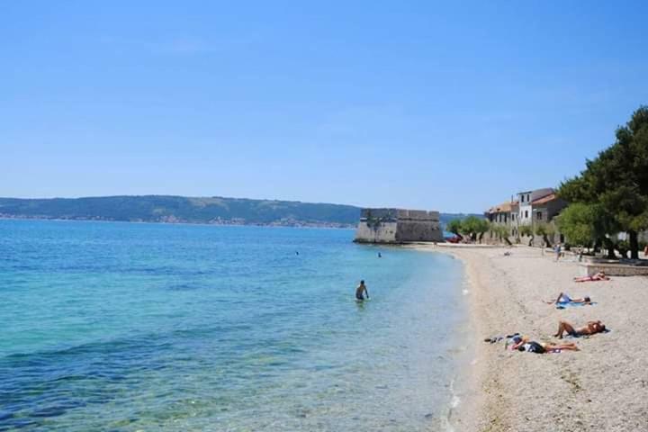 Apartman Mila Kaštela Esterno foto