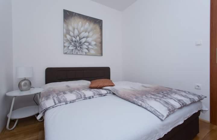 Apartman Mila Kaštela Esterno foto