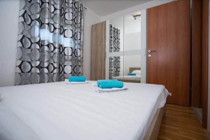 Apartman Mila Kaštela Esterno foto