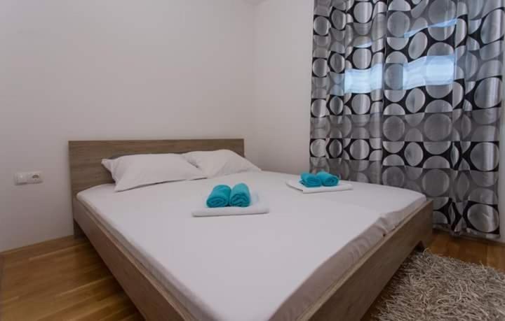Apartman Mila Kaštela Esterno foto